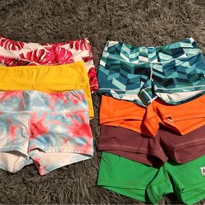 7 pairs of Fleo 2.5 inseam, size M shorts